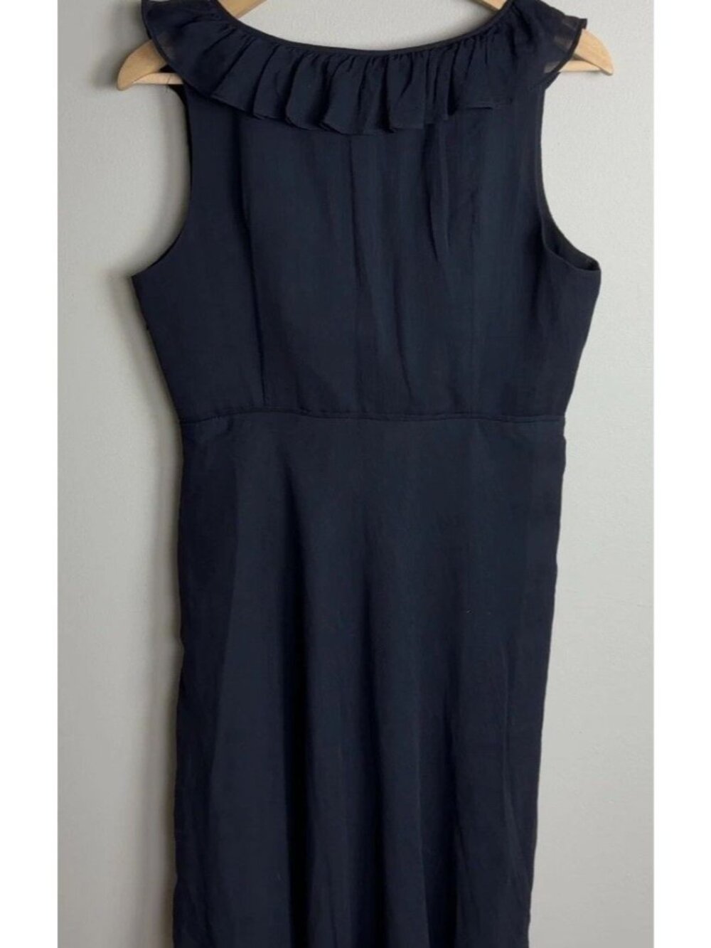 J.Crew Navy Blue Sleeveless Ruffled V-Neck Silk Dress Size 10P Women’s - Picture 2 of 6